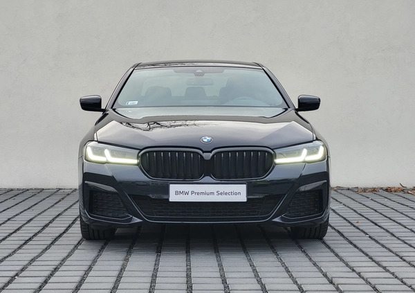 BMW Seria 5 cena 259900 przebieg: 106000, rok produkcji 2020 z Cybinka małe 121